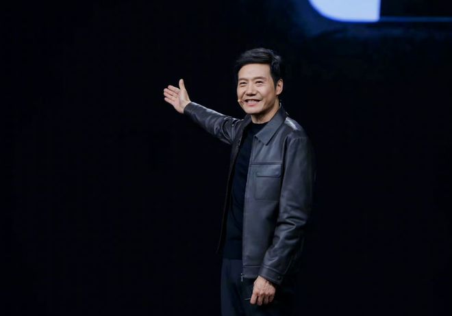Ultra：地表最速价格屠夫冰球突破豪华版小米SU7(图7)