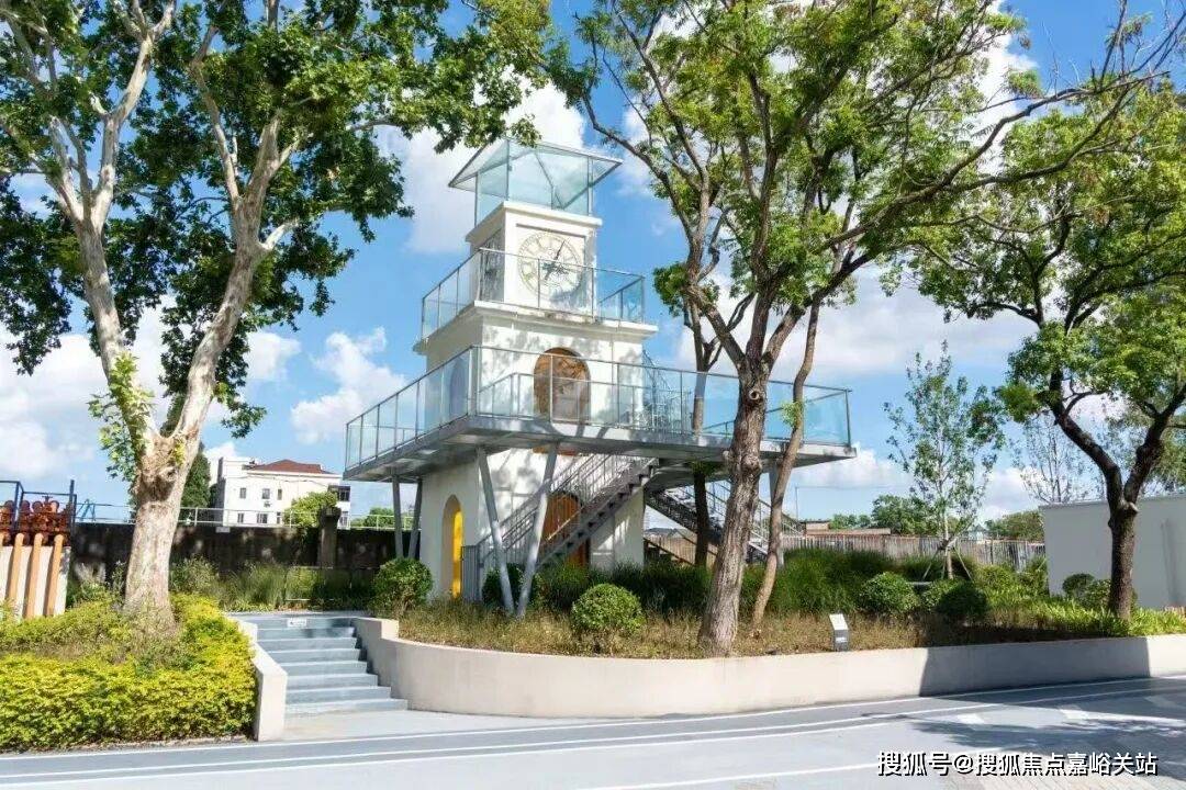 心 - 环境户型价格地址楼盘详情配套电话交房时间配套电话交房时间冰球突破豪华版保利誉滨江 (售楼处) 网站 - 保利誉滨江销售中(图28)